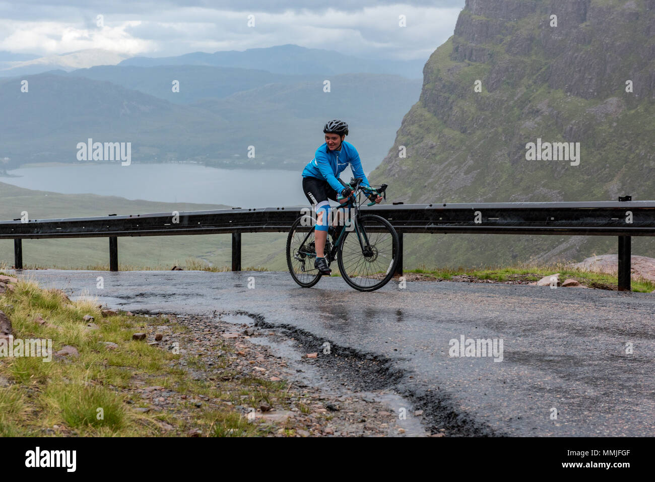 Cycling Bealach na BÃ , Applecross. Loch Kishorn in the background Stock Photo Alamy