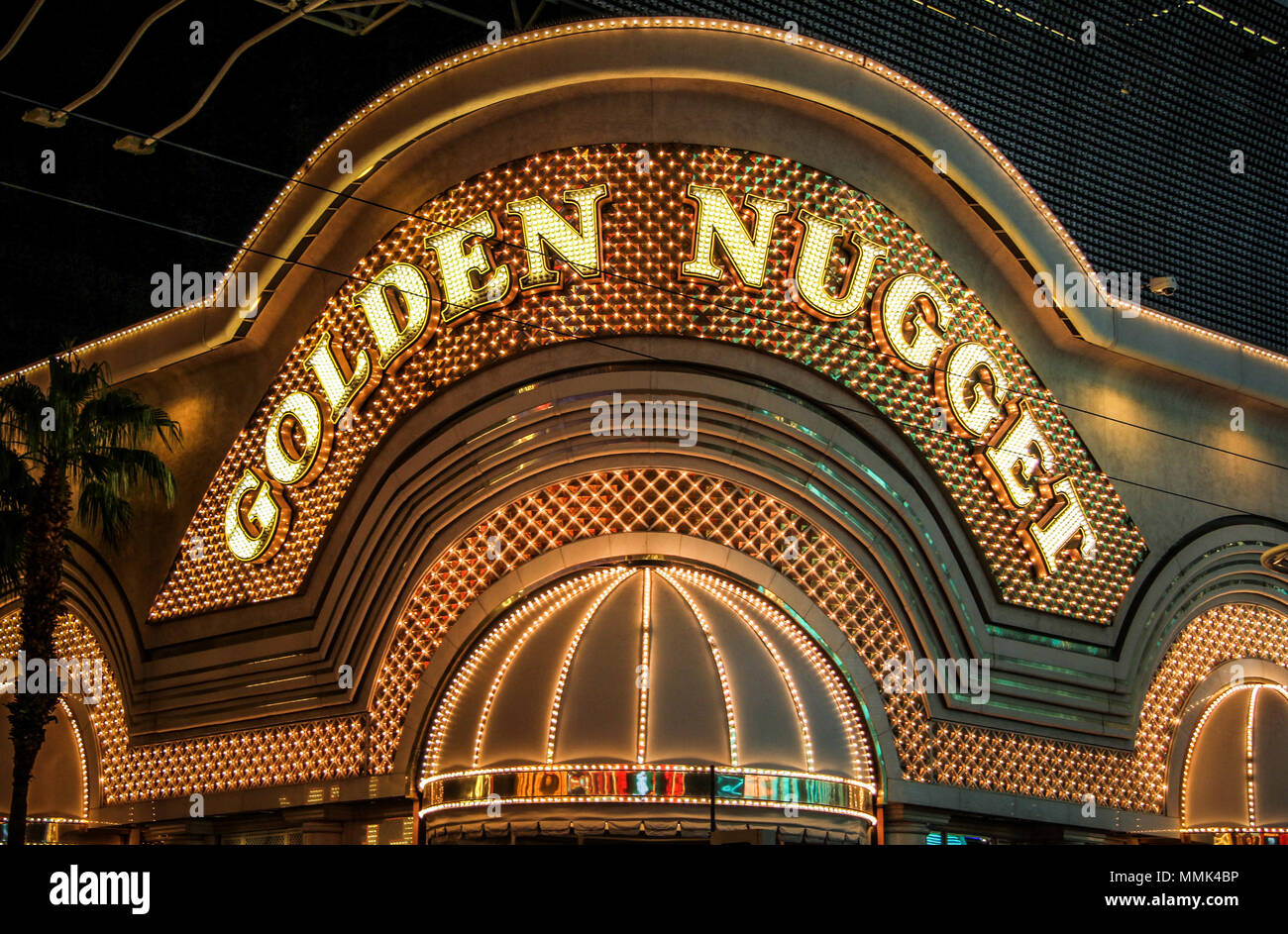 Vegas Golden Nugget Logo