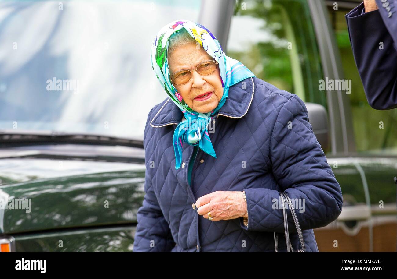 Windsor, UK. 12th May 2018.Windsor, UK. 12th May 2018.Windsor, UK. 12th May 2018. Day 4. Royal Windsor Horse Show. Windsor. Berkshire. UK.  HRH her Majesty Queen Elizabeth ll. Arriving to watch the BSPS Mountain and Moorland Ridden (Dales, Highland, Fell).  12/05/2018. Credit: Sport In Pictures/Alamy Live News Credit: Sport In Pictures/Alamy Live News Stock Photo