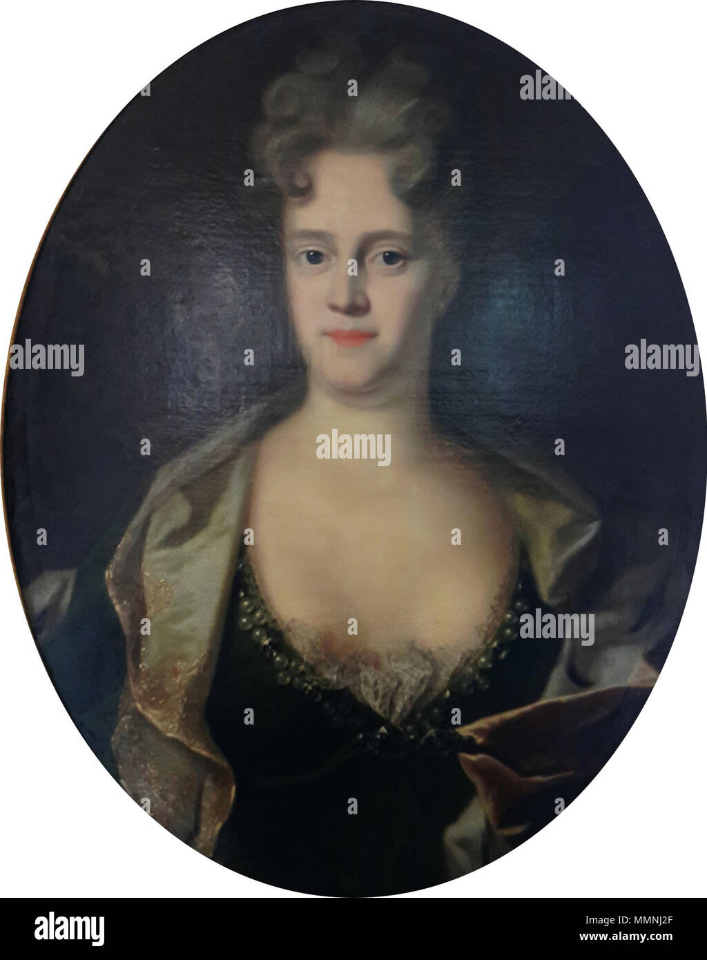 Decolletage hi-res stock photography and images - Alamy