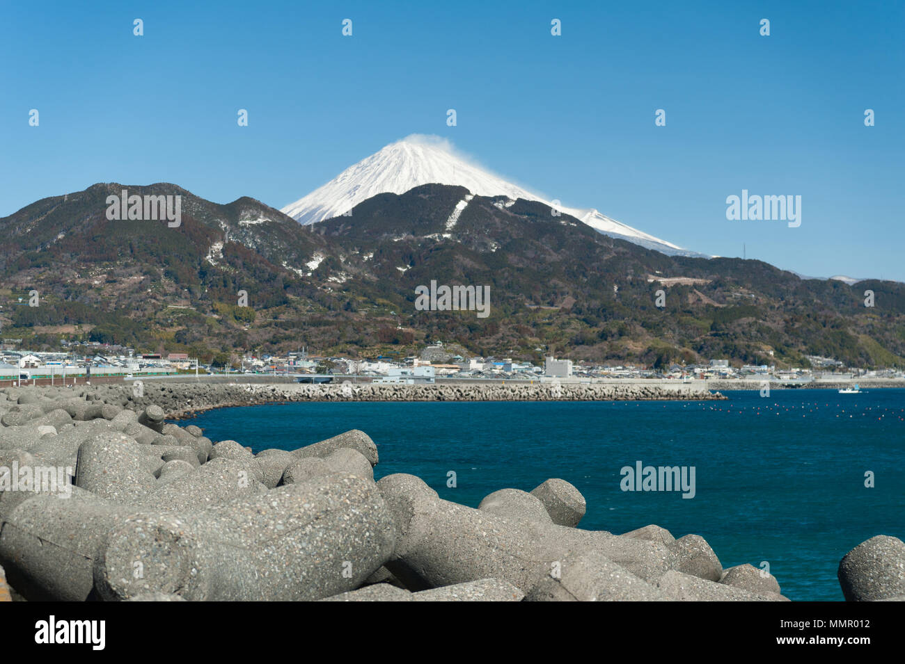 Incredible View Of Mount Fuji At Suruga Bay In Miho No Matsubara Shizuoka Prefecture Japan Stock Photo Alamy