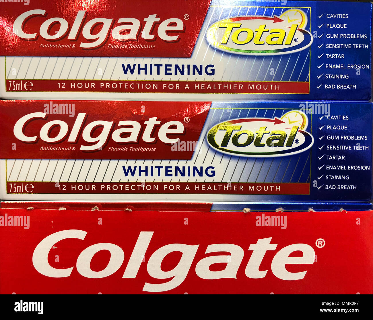 Boxes of toothpaste hi-res stock photography and images - Alamy