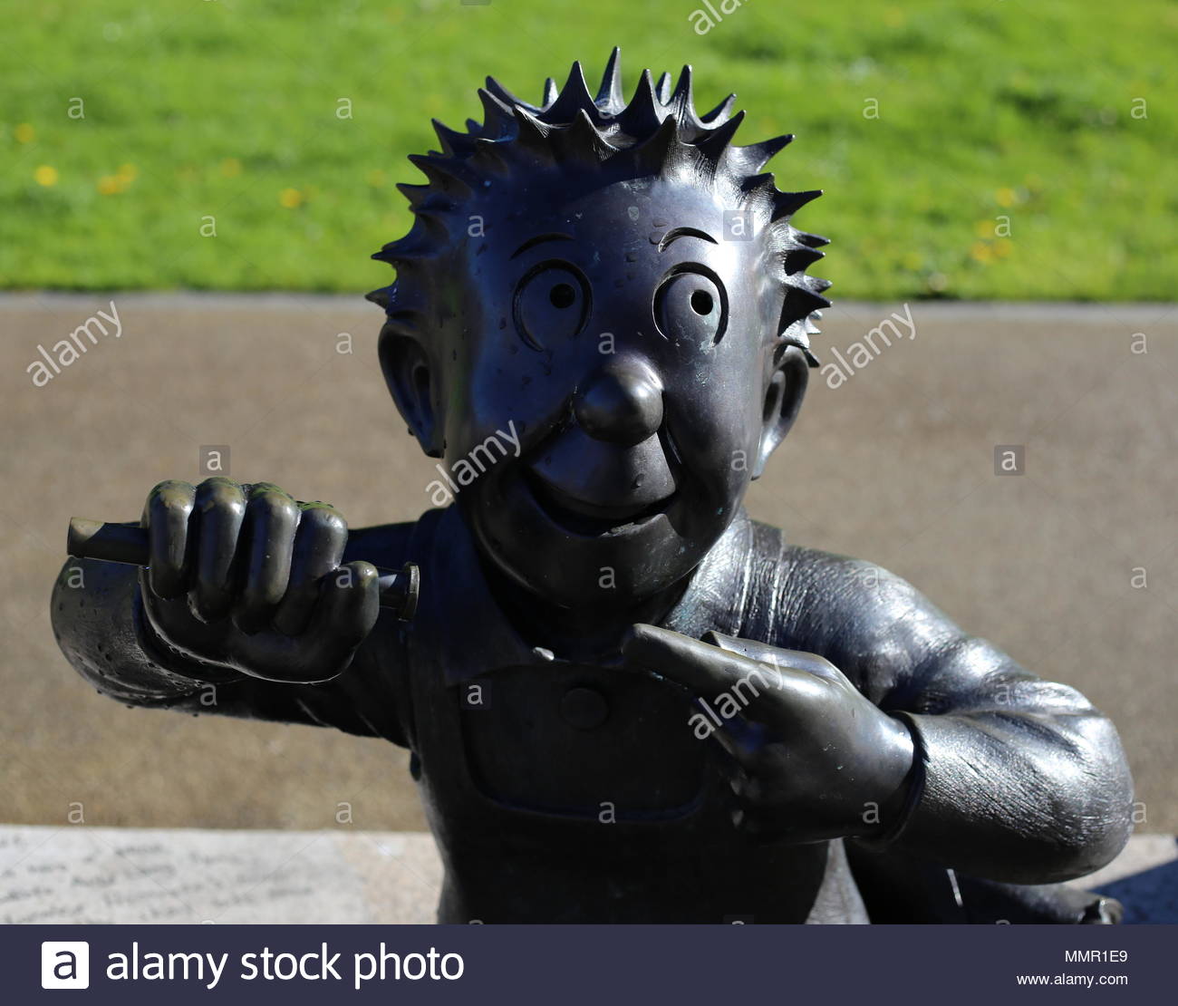 Oor Wullie Statue Dundee Stock Photos & Oor Wullie Statue Dundee Stock