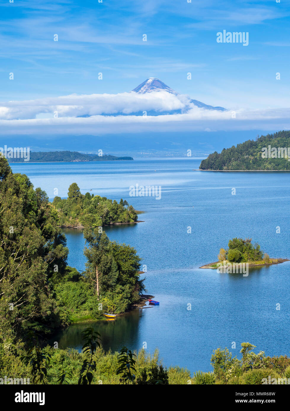 Chilean lake district,  lago llanquihue, volcano Osorno, Chile Stock Photo