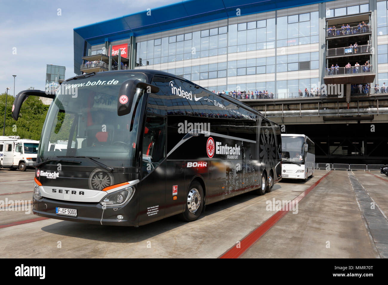 Sports team coach bus hi-res stock photography and images - Page 2 - Alamy