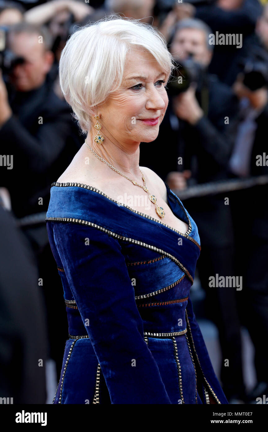 Cannes, France.. 12th May, 2018. Helen Mirren attending the 'Girls of the Sun / Les filles du soleil' premiere during the 71st Cannes Film Festival at the Palais des Festivals on May 12, 2018  in Cannes, France Credit: Geisler-Fotopress/Alamy Live News Stock Photo