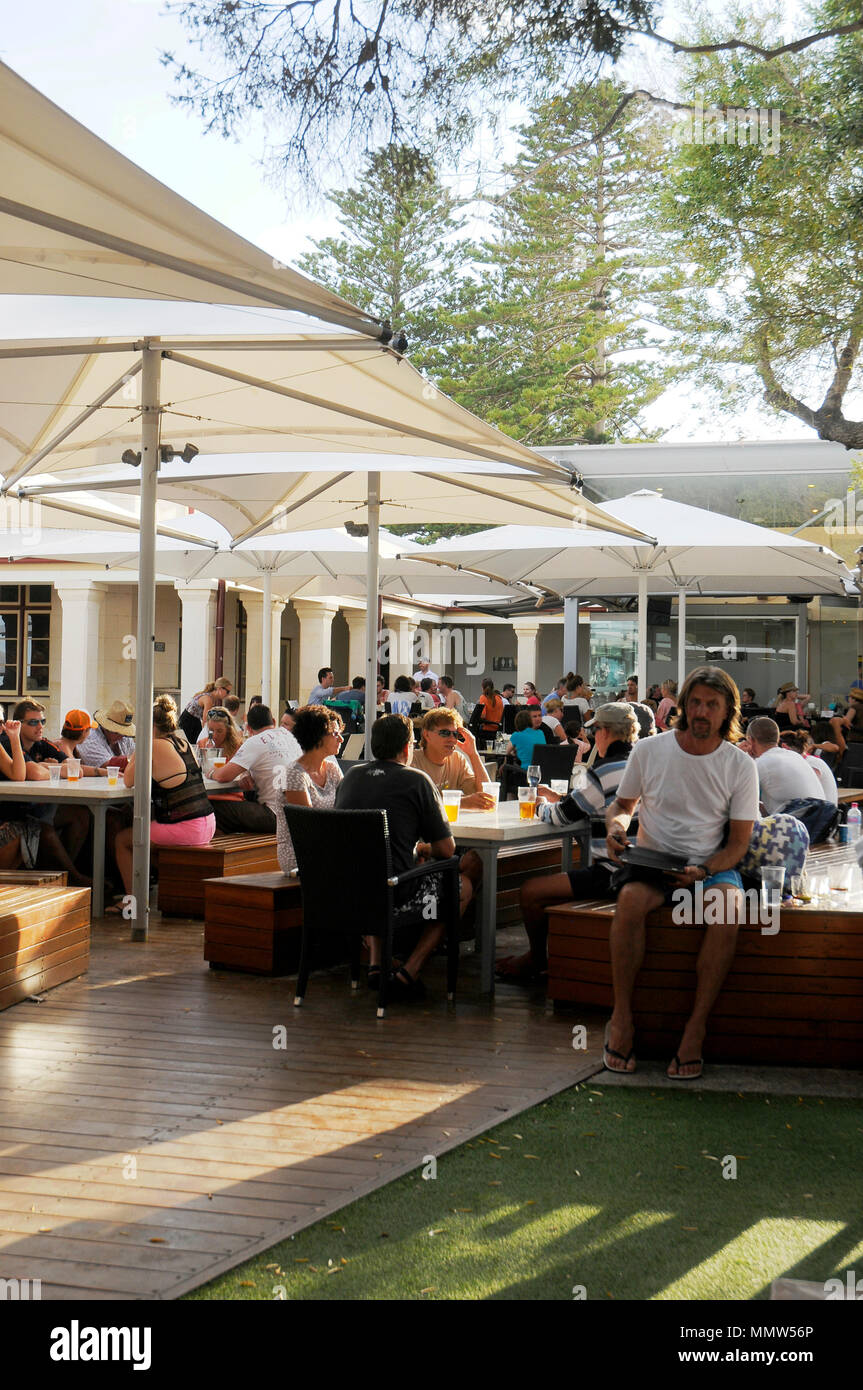 hotel rottnest pub