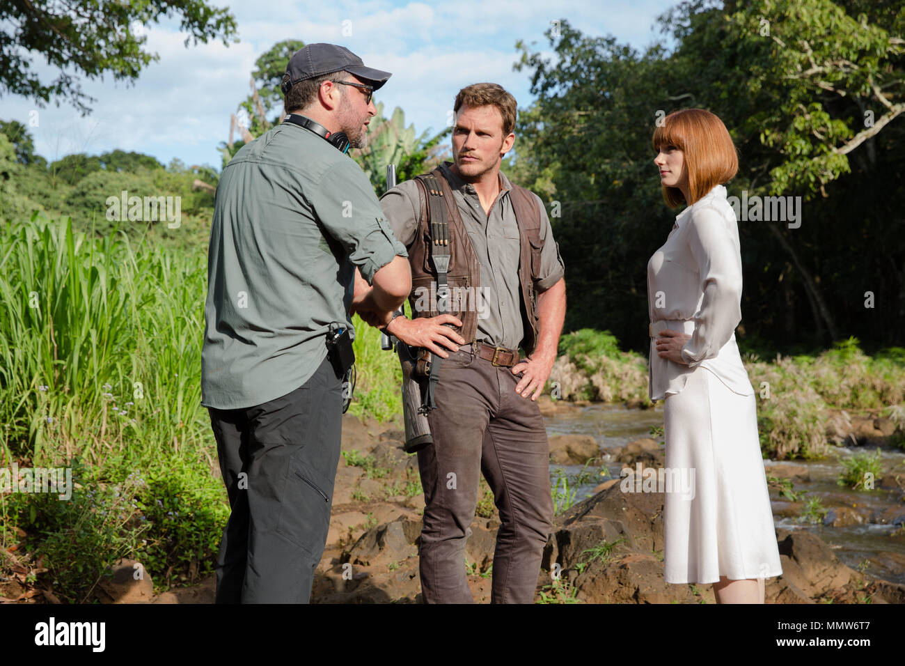 RELEASE DATE: June 12, 2015 TITLE: Jurassic World STUDIO: Universal Pictures DIRECTOR: COLIN TREVORROW PLOT: A new theme park, built on the original site of Jurassic Park, creates a genetically modified hybrid dinosaur, which escapes containment and goes on a killing spree. STARRING: CHRIS PRATT, BRYCE DALLAS HOWARD. (Credit Image: © Universal Pictures/Entertainment Pictures) Stock Photo