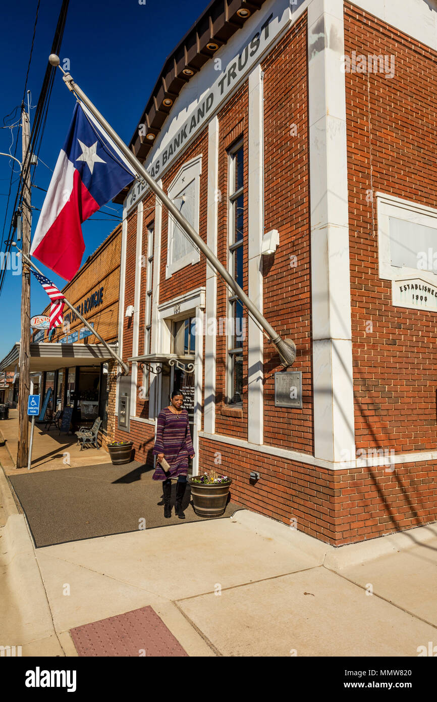 Texas Bank and Trust, San Augustine, Texas Stock Photo Alamy