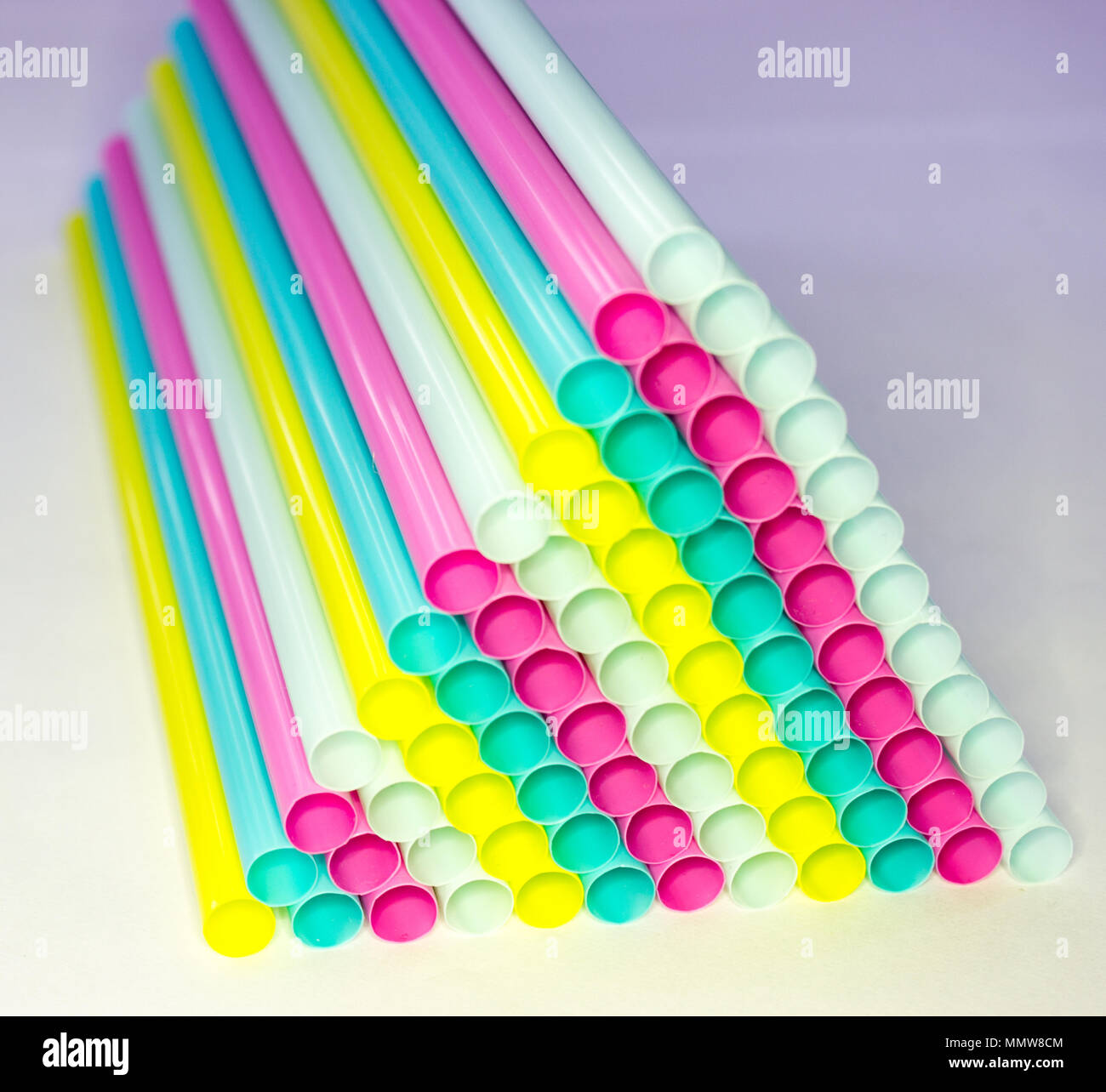 Small straws hi-res stock photography and images - Alamy