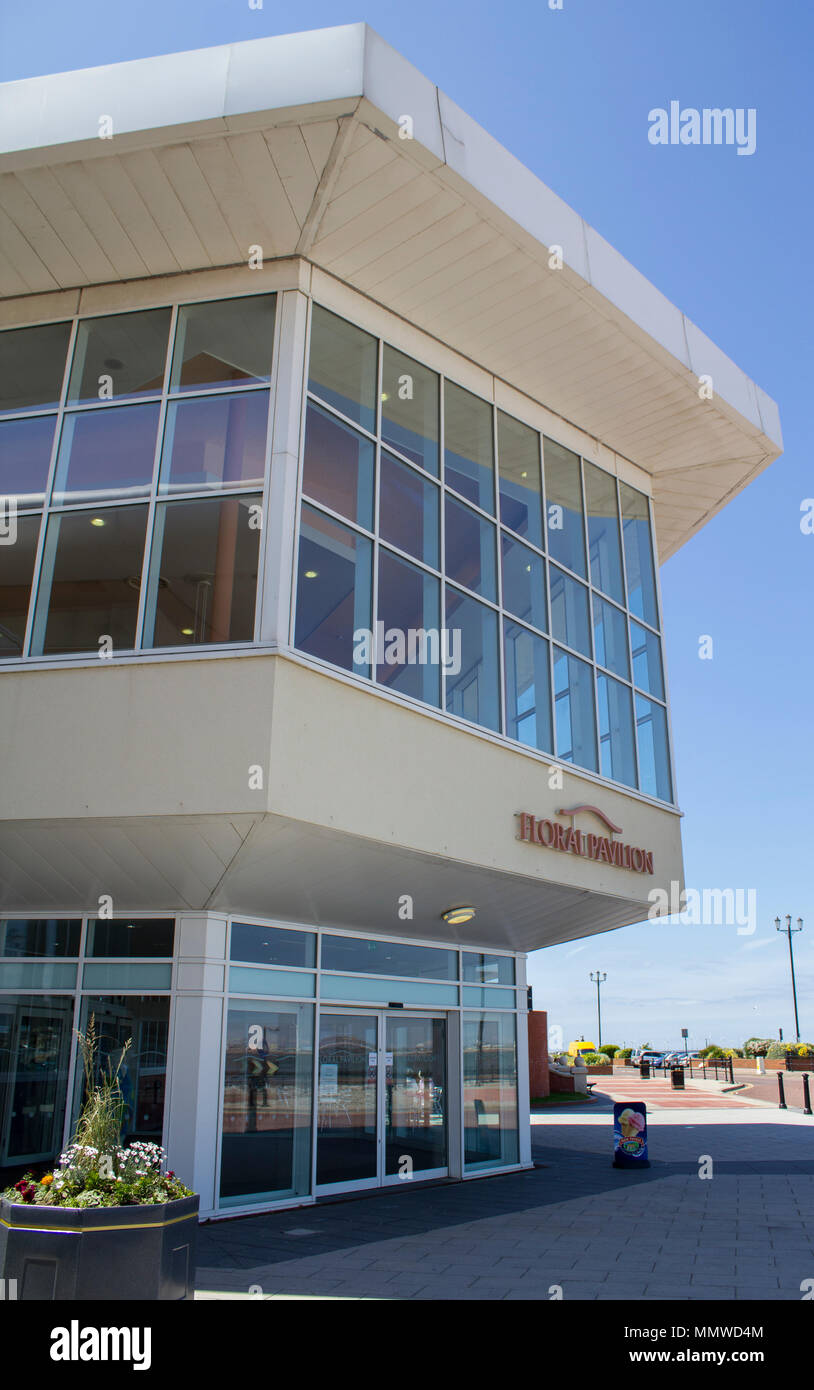 Floral pavilion theatre wirral hires stock photography and images Alamy