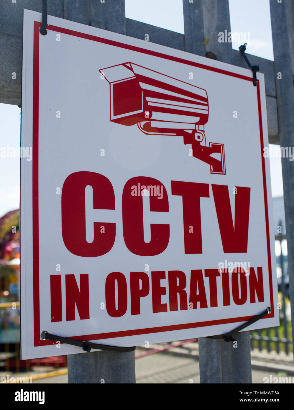 cctv red sign