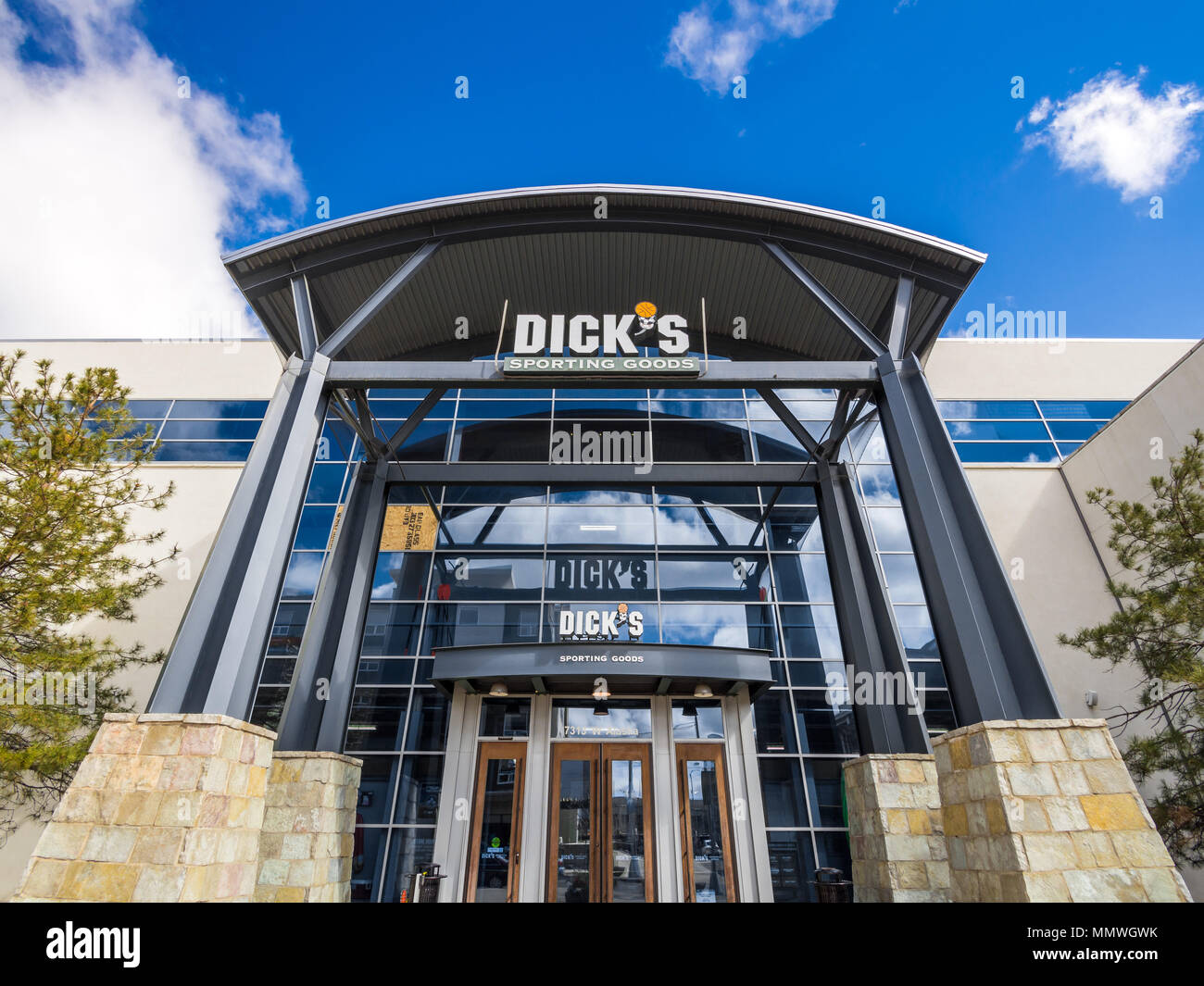 Dicks sporting goods store hires stock photography and images Alamy