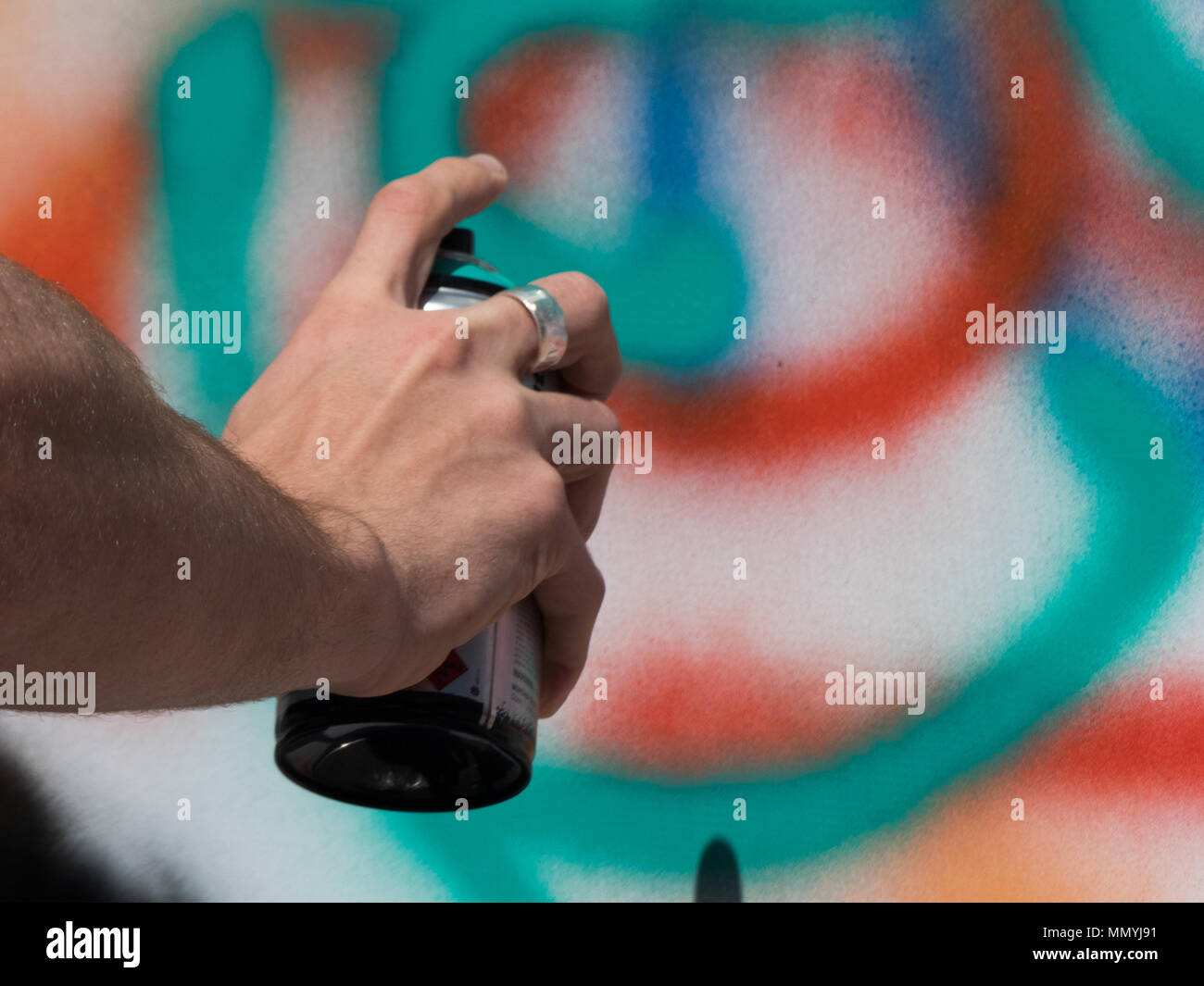 Male grafitti artist hi-res stock photography and images - Alamy