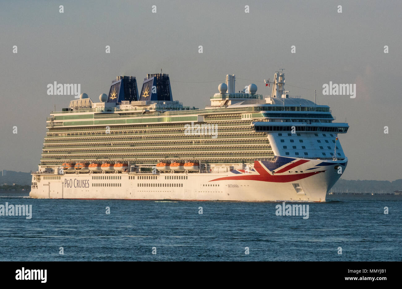 Voyaging vessels hires stock photography and images Alamy