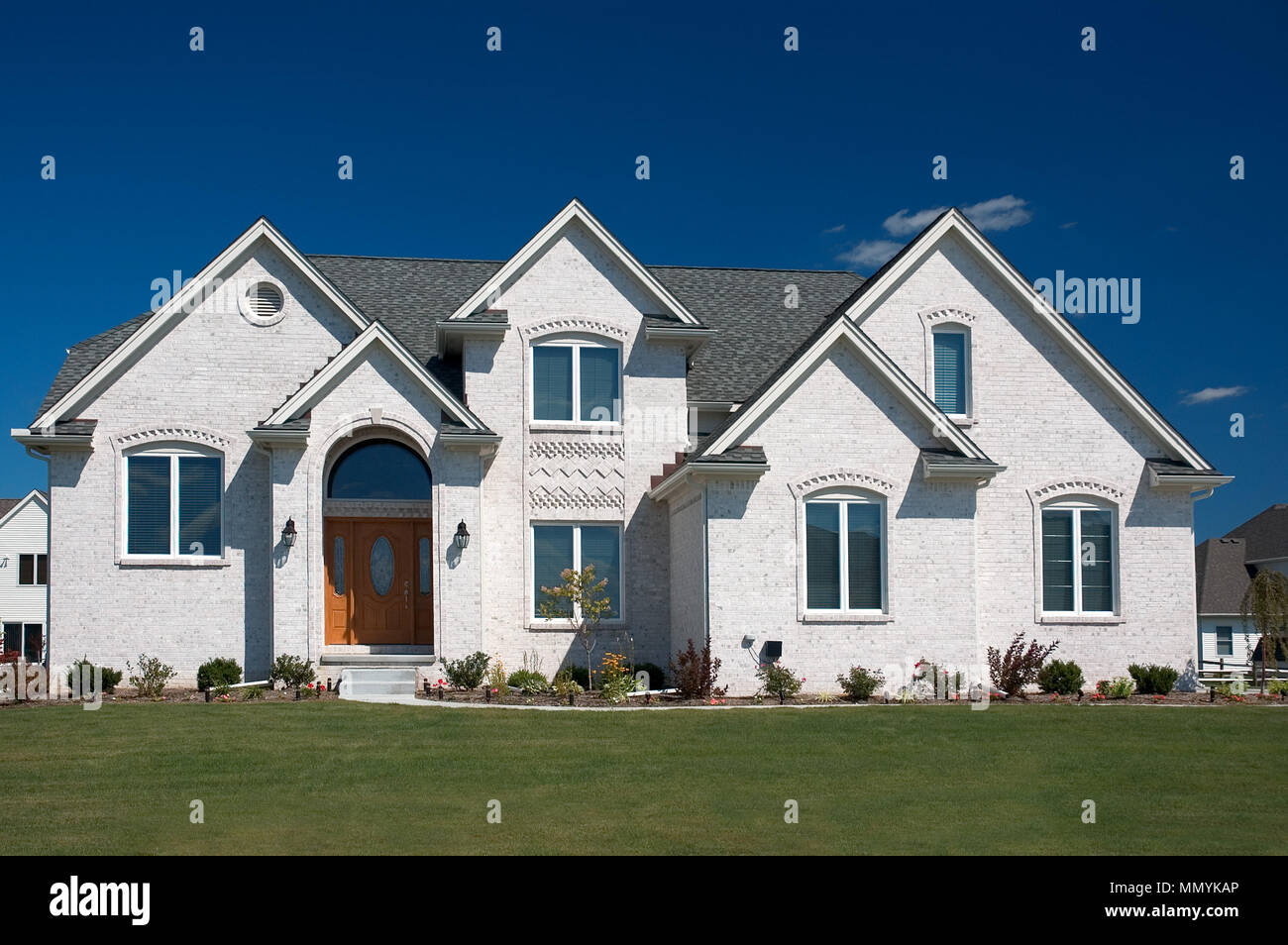 Beautiful White Brick Home Featuring Some Fantastic Brick Details One Of Many Homes In My Gallery Stock Photo Alamy