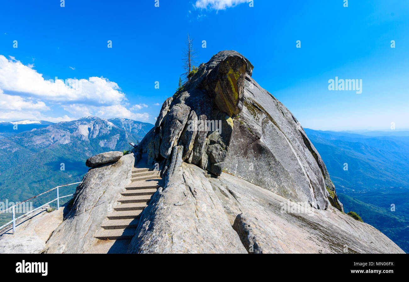 Hike On Moro Rock Staircase Toward Mountain Top Granite Dome Rock Hike On Moro Rock Staircase Toward Mountain Top Granite Dome Rock