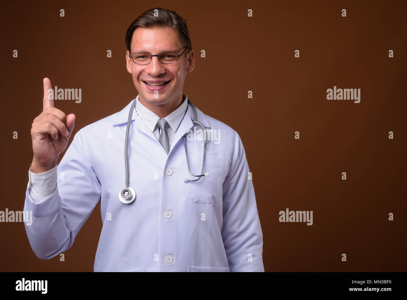 Doctor man studio shot hi-res stock photography and images - Alamy