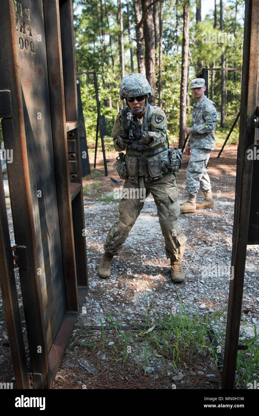 U.S. Army Soldiers with the South Carolina National Guard's 1151