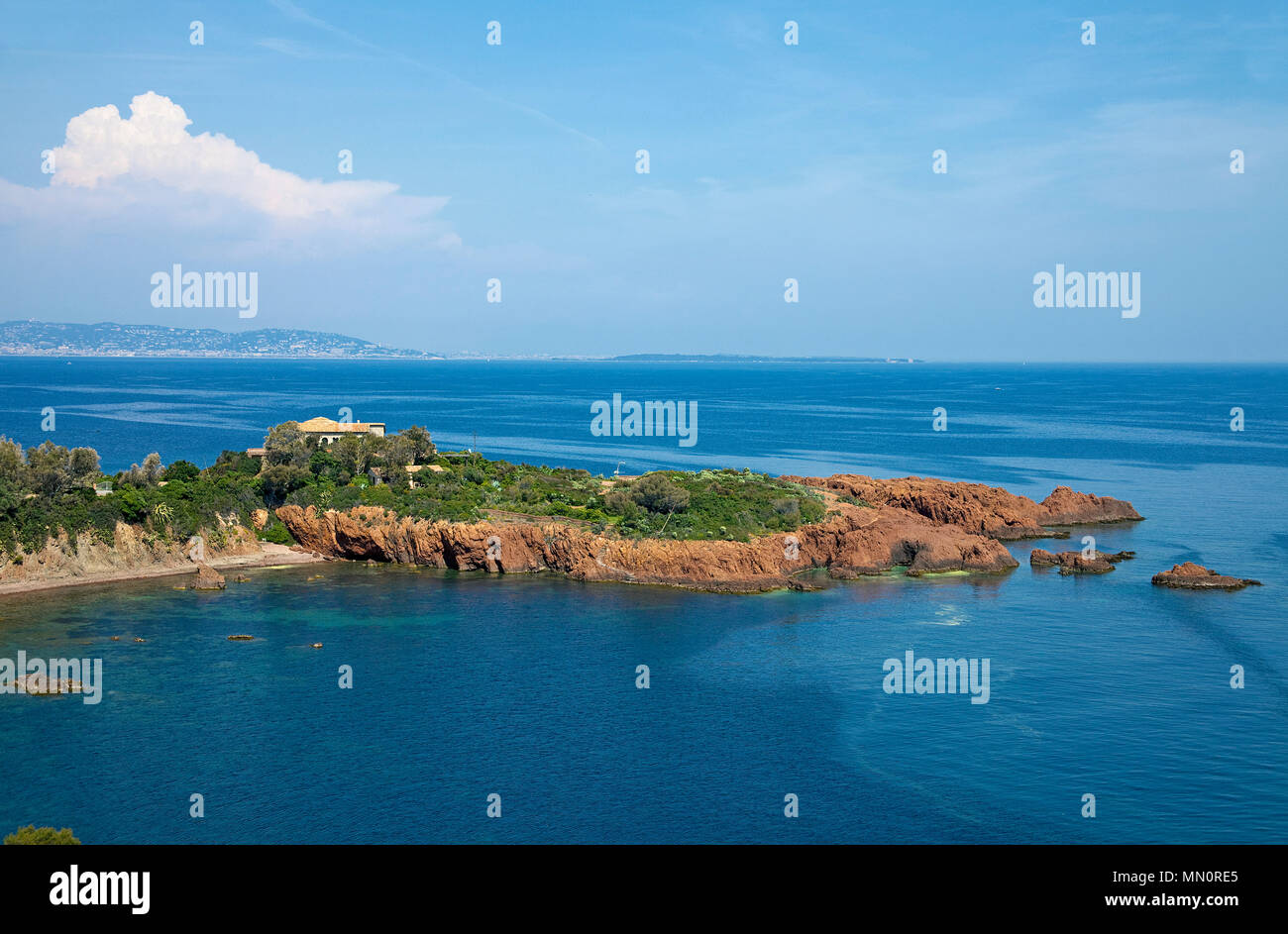 Pointe de l'observatoire, view point at the rocky coast, Esterel region, Departements Var, Alpes-Maritimes, South France, France, Europe Stock Photo