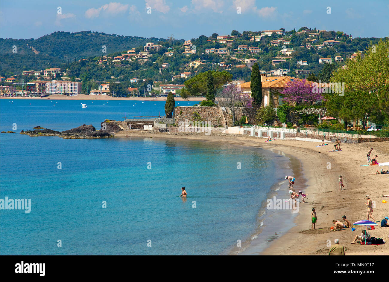 Beach of Agay, neighbourhood of Saint-Raphael, Cote d'Azur, Département Var,  Provence-Alpes-Côte d'Azur, South France, France, Europe Stock Photo - Alamy