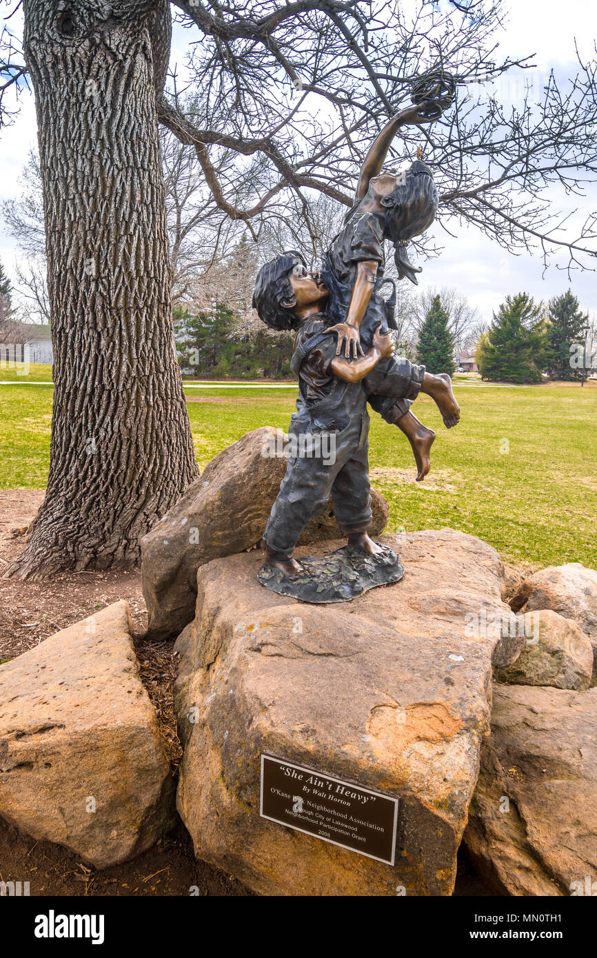 "She Ain't Heavy" sculpture by Walt Horton in O'Kane Park, Lakewood