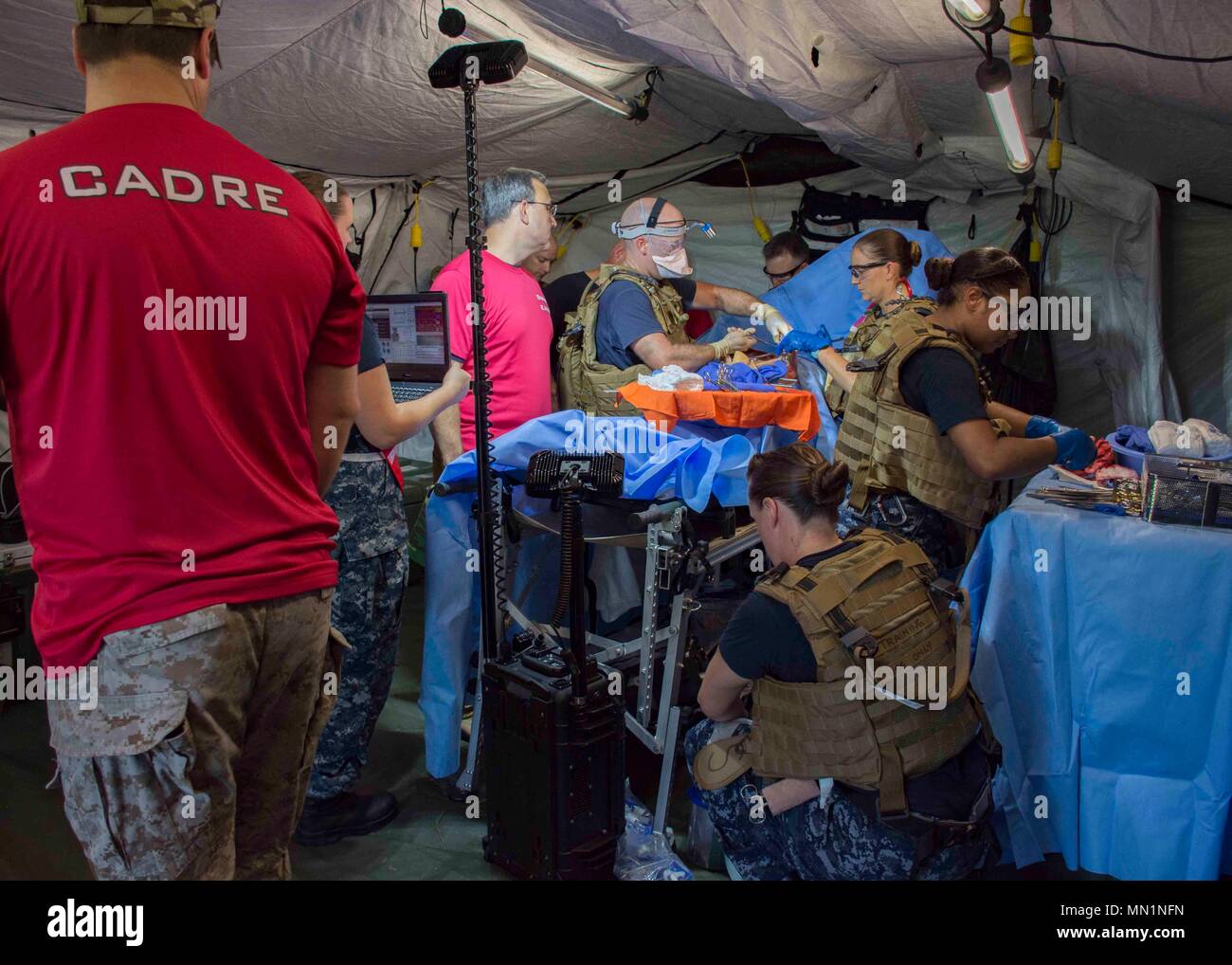 Medical students observing surgery hi-res stock photography and images ...