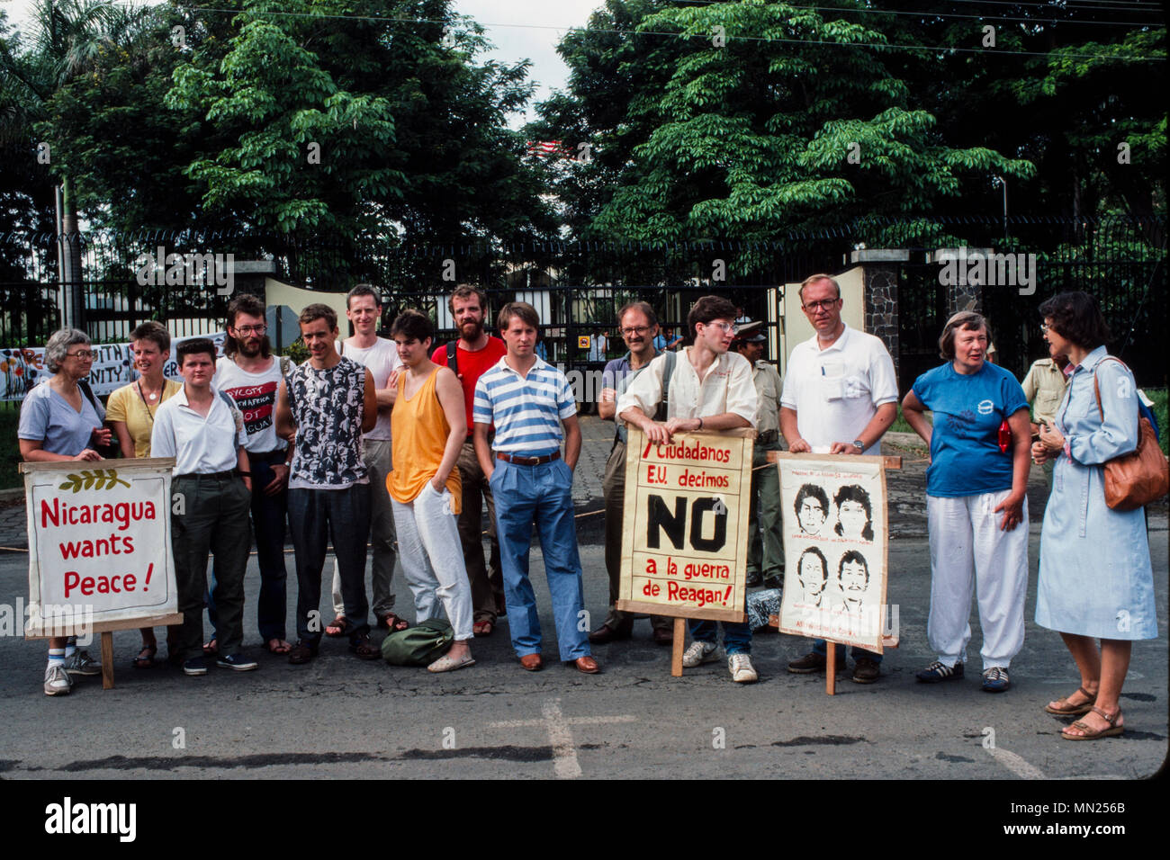 Managua, Nicaragua, June 1986;  Europeans protest against US intervention outside the US embassy in Managua. Stock Photo