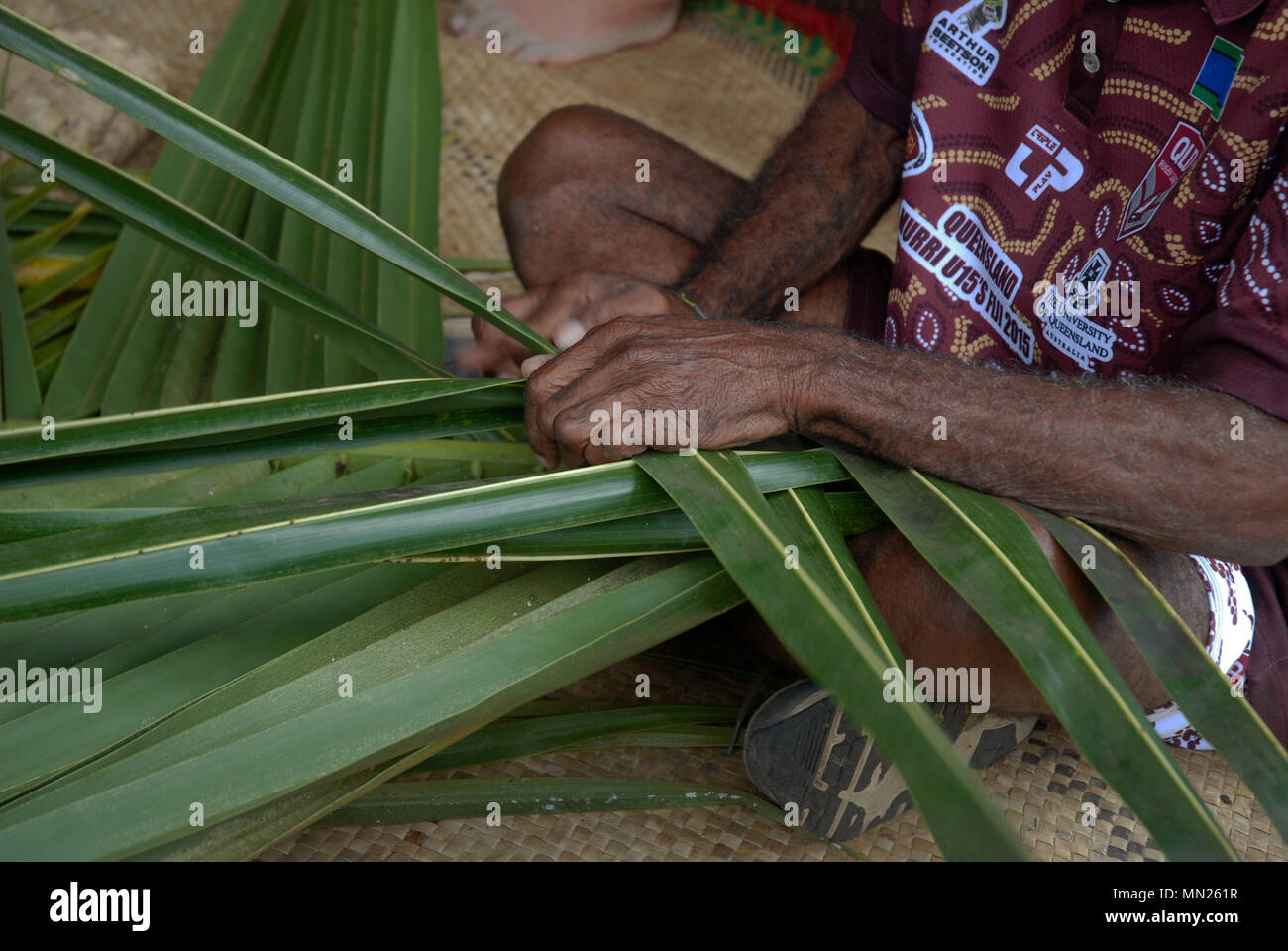 strippers-nude-asian-palm-leaf-woven-basket-girls