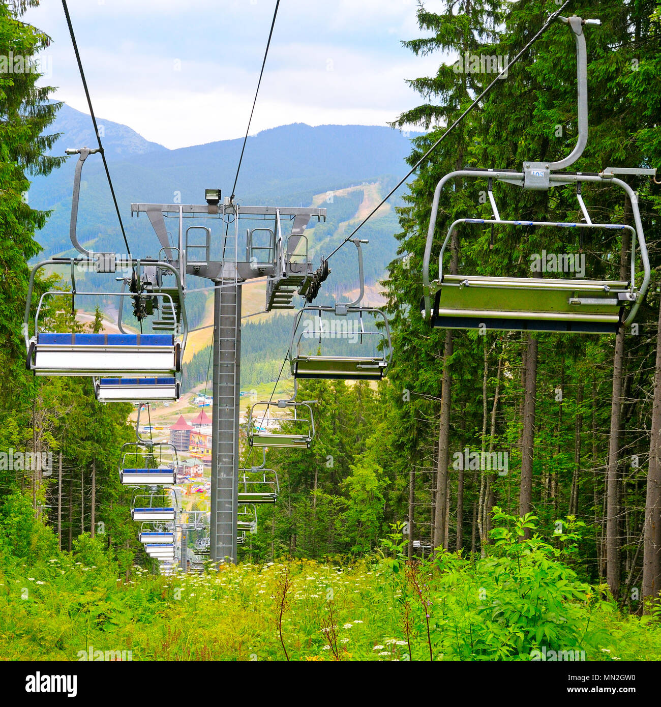 Rope tow ski lift hires stock photography and images Alamy
