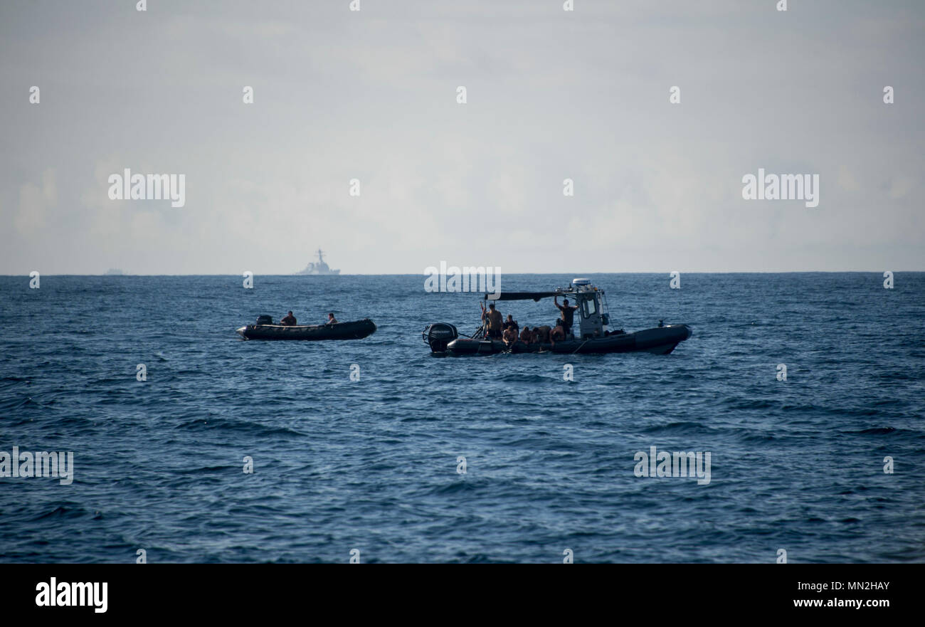 170816-N-SF508-098 ATLANTIC OCEAN (Aug. 16, 2017) Sailors assigned to ...