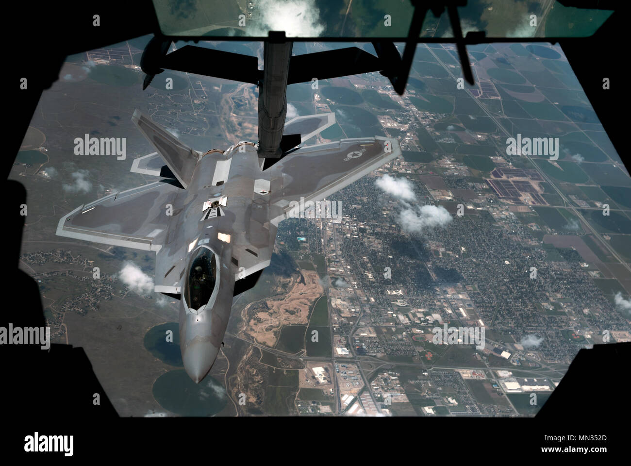 Lockheed Martin Formation Lockheed Martin F-22 Raptor is a fifth-generation stealth air ...