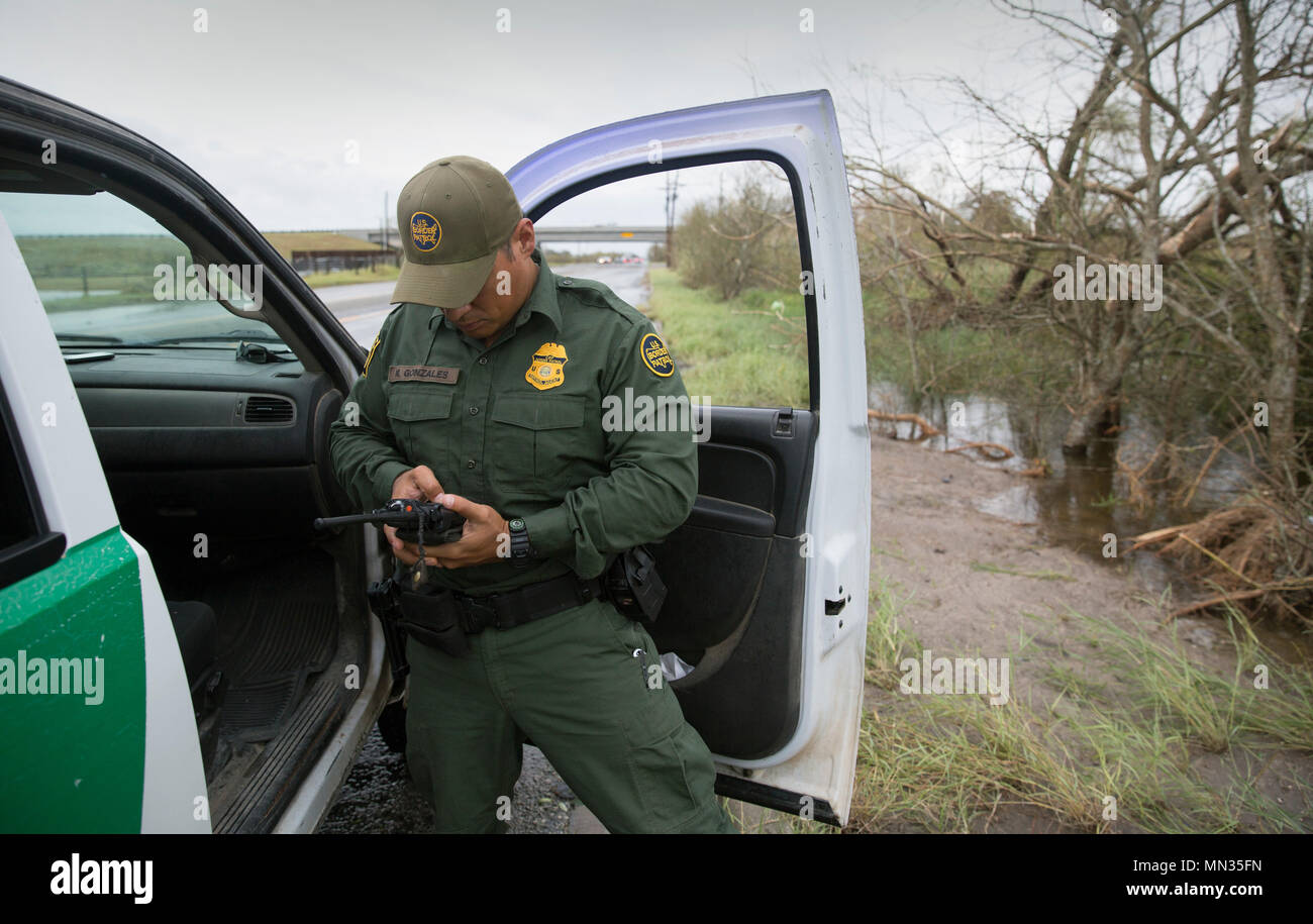 On the Ground With US Border Patrol 