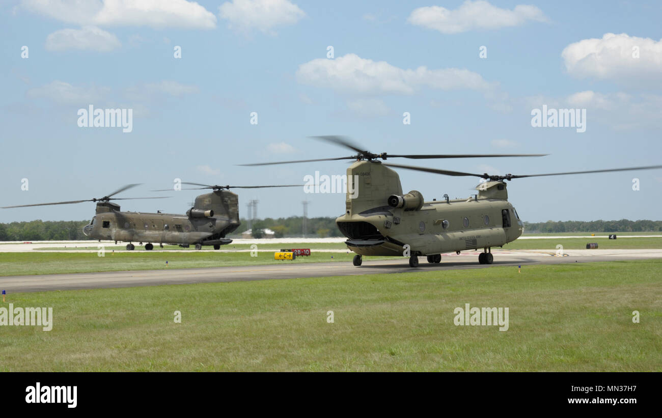 A CH47 Chinook helicopter from the Army Reserve’s Bravo Company, 7th
