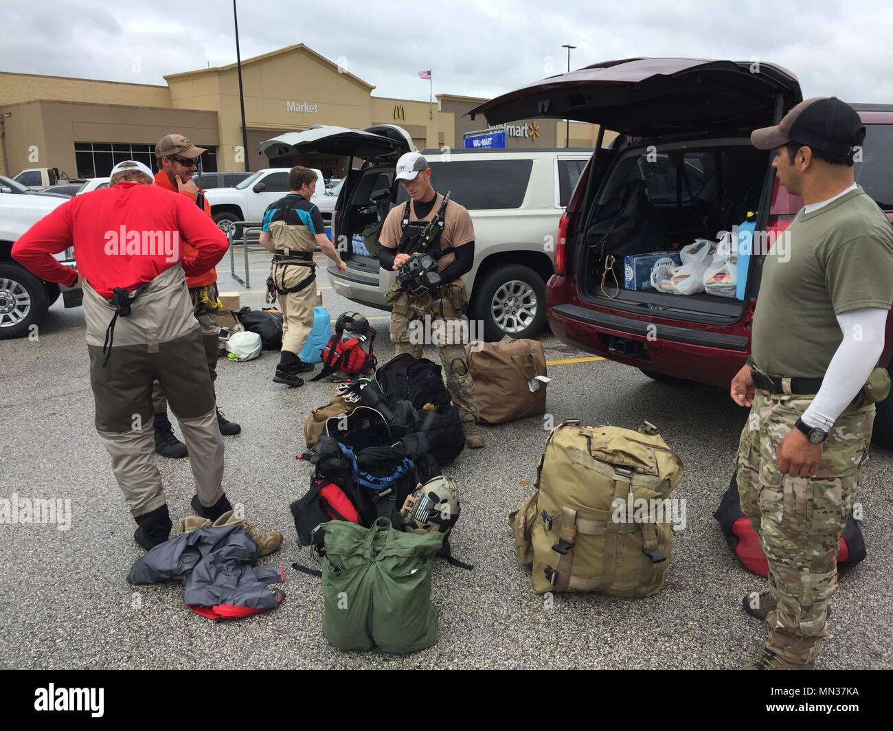 pararescue guard units
