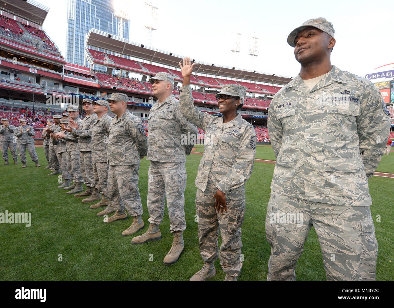 Cincinnati Reds host military appreciation night > Wright-Patterson AFB >  Article Display