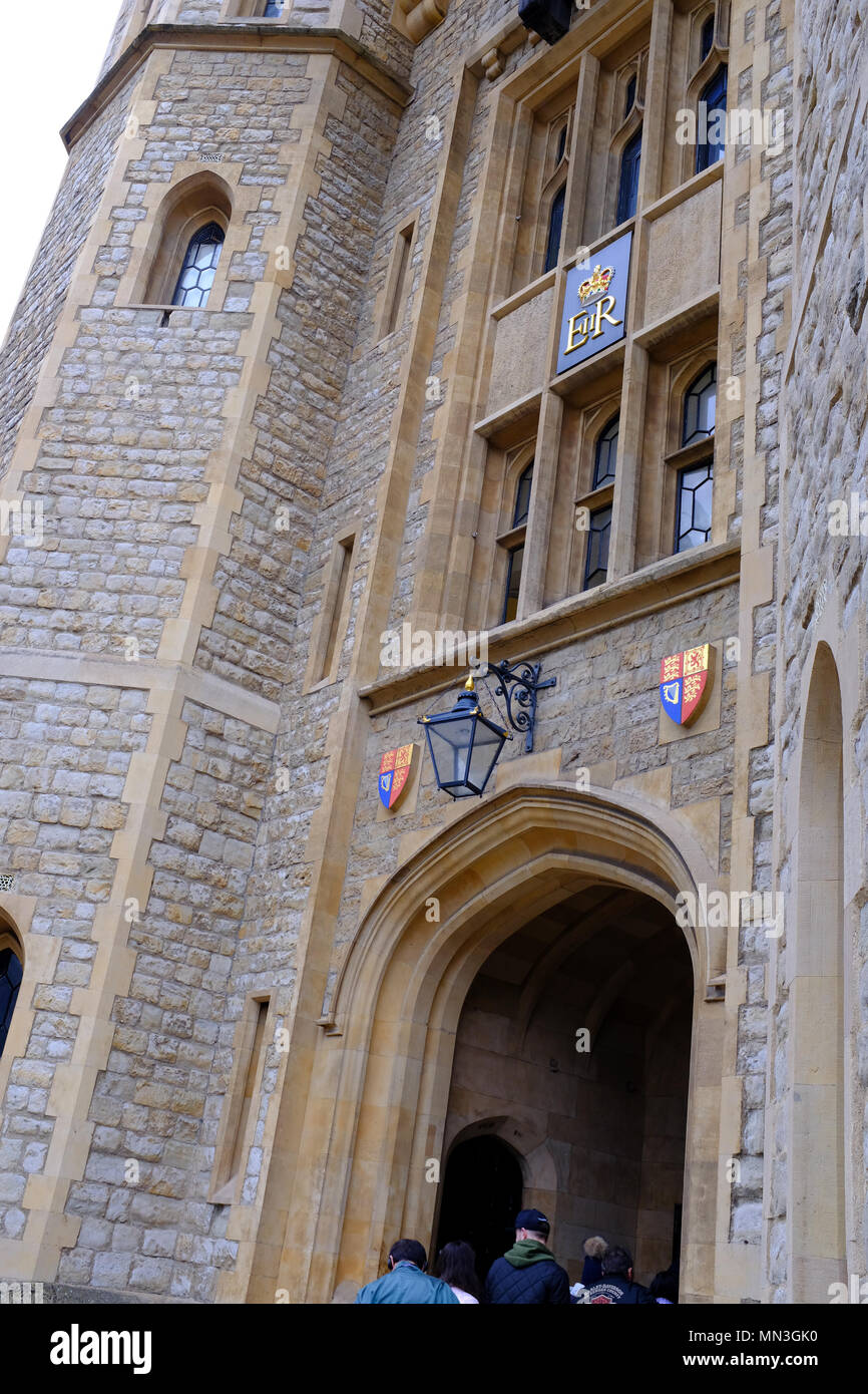 The Crown Jewels Tower Of London High Resolution Stock Photography and Images Alamy