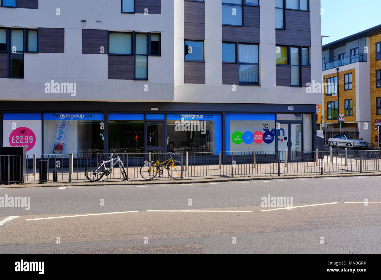 Garratt Lane Tooting London SW17 Stock Photo Alamy