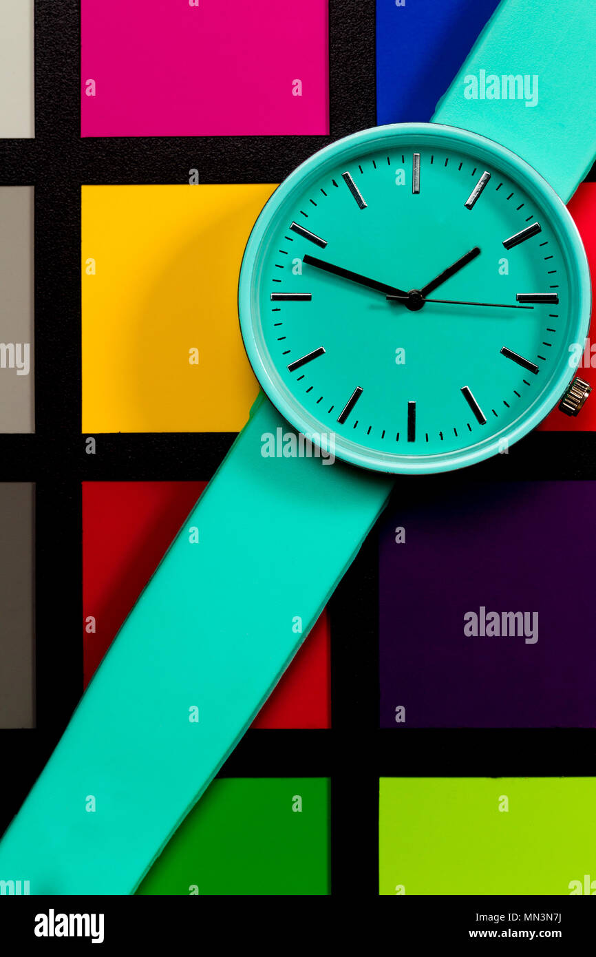 Blue alarm clock pattern hi-res stock photography and images - Alamy
