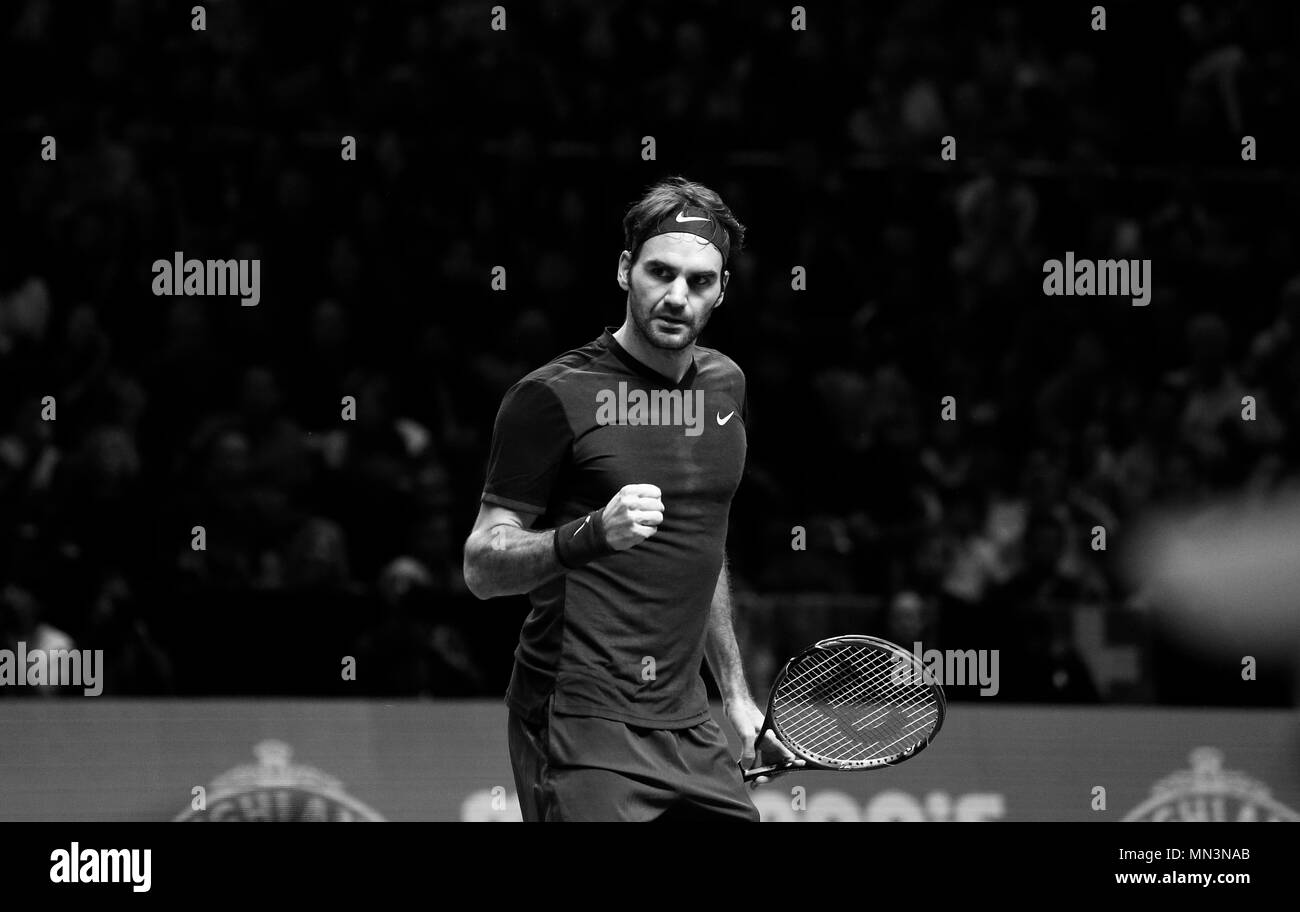 Roger Federer vs Novak Djokovic during the Singles Final of the 2015 Barclays ATP World Tour Finals - O2 Arena London England. 22 November 2015 Stock Photo