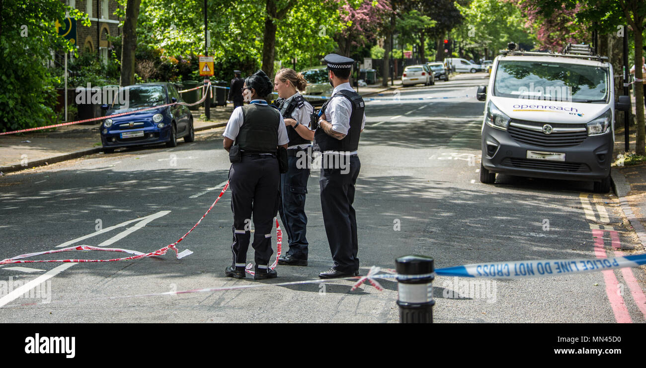 London, UK. 14 May, 2018. Police crime scene closes off Vassall Road at the junction with Camberwell New Road in South London.  David Rowe/Alamy Live News Stock Photo