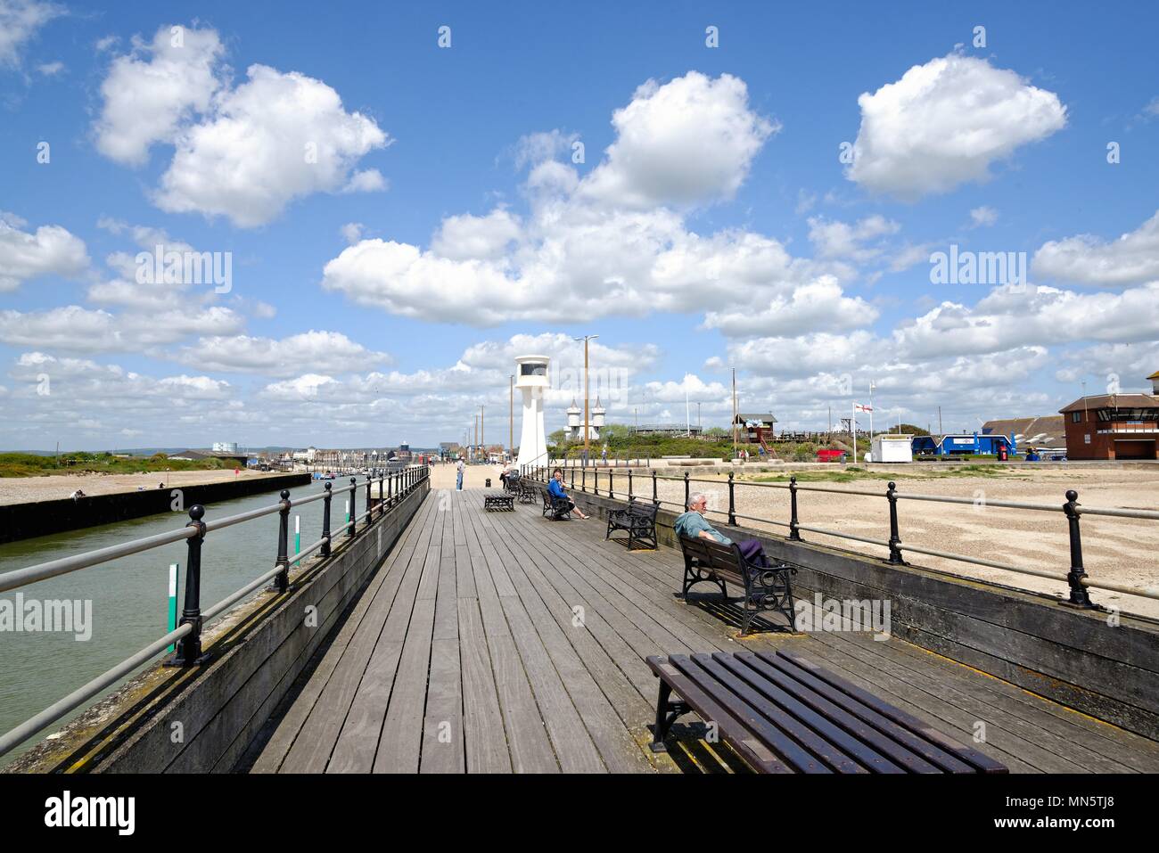 Littlehampton seafront uk hires stock photography and images Alamy