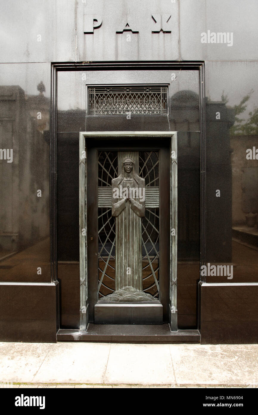 Recoleta Cemetery, Buenos Aires, capital of Argentina.  Tomb entrance with design showing the Virgin Mary. Art Deco. Modern. Stock Photo