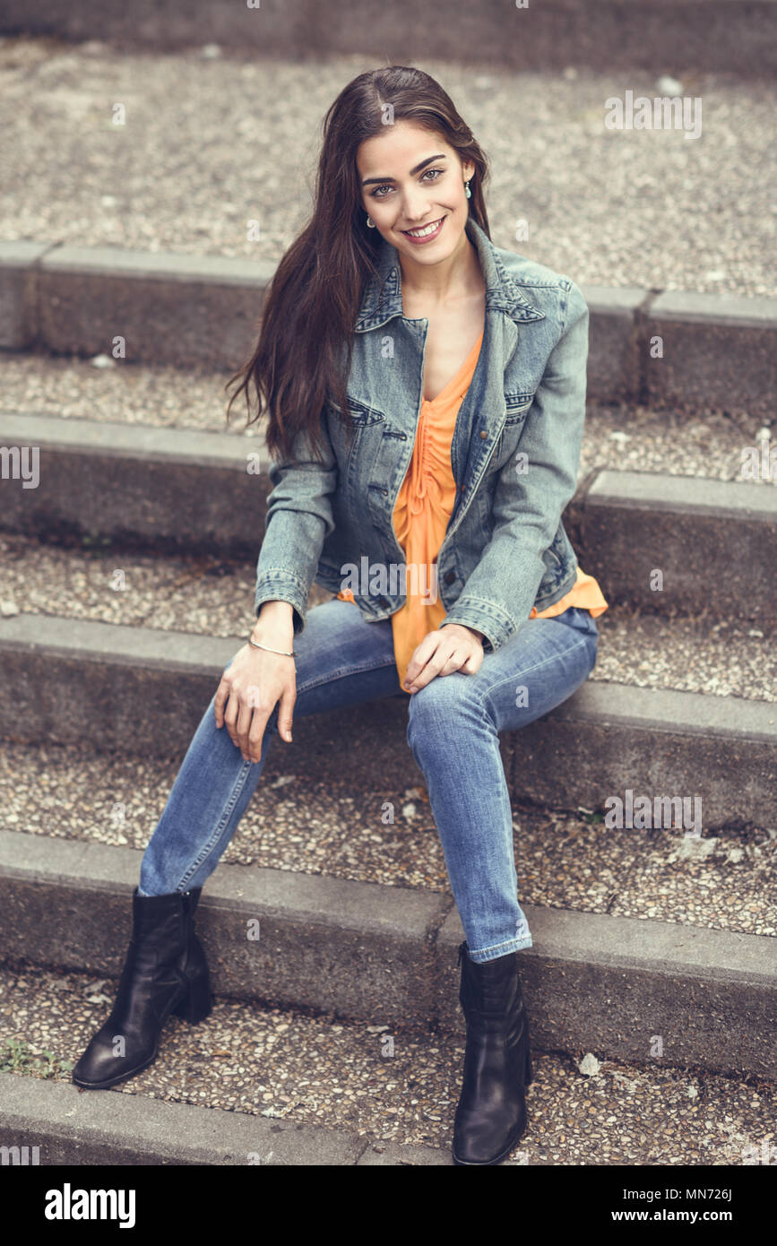 Wavy stairs hi-res stock photography and images - Alamy