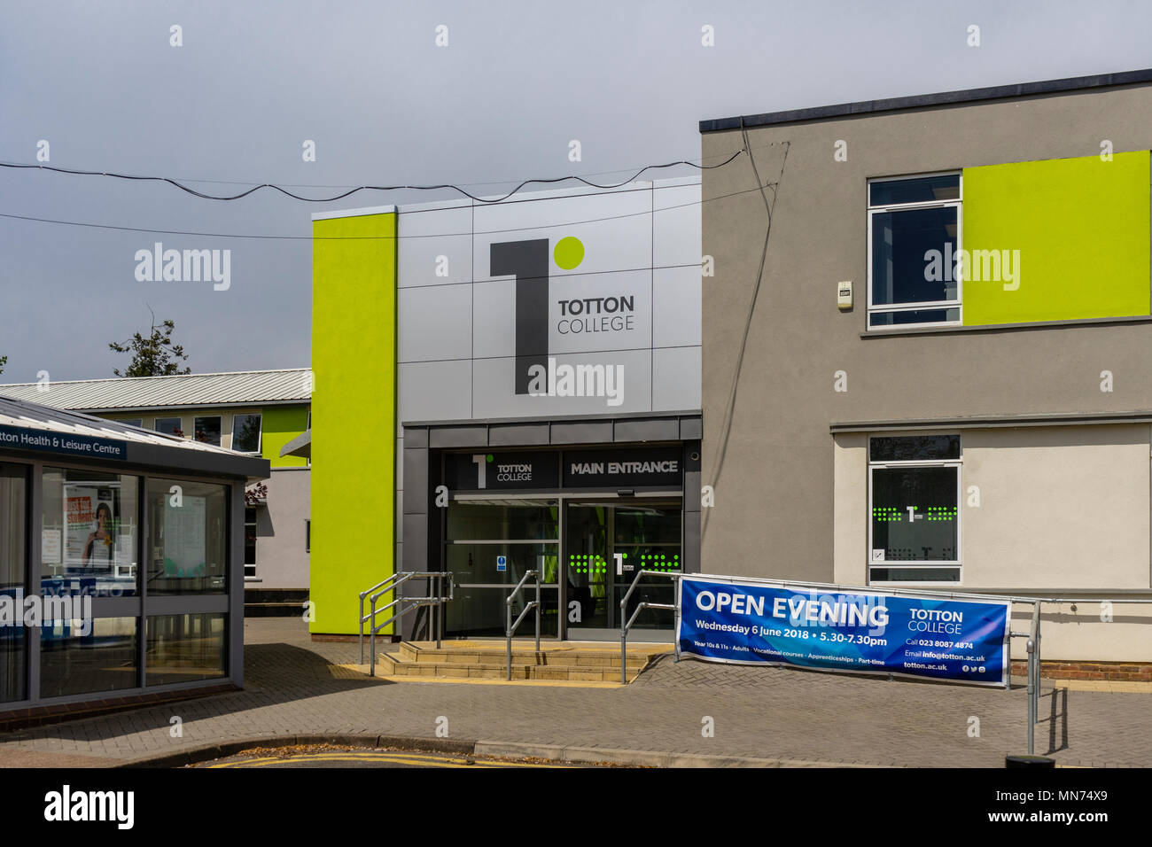 Main Entrance to Totton College in Totton and Eling May 2018, Hampshire, England, UK Stock Photo