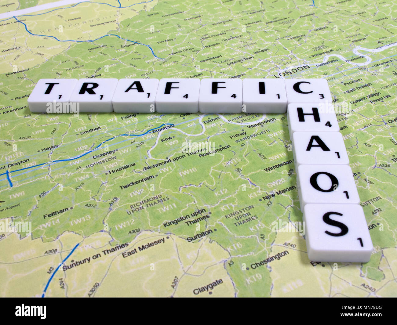 representation of traffic chaos in London resulting in delays and
