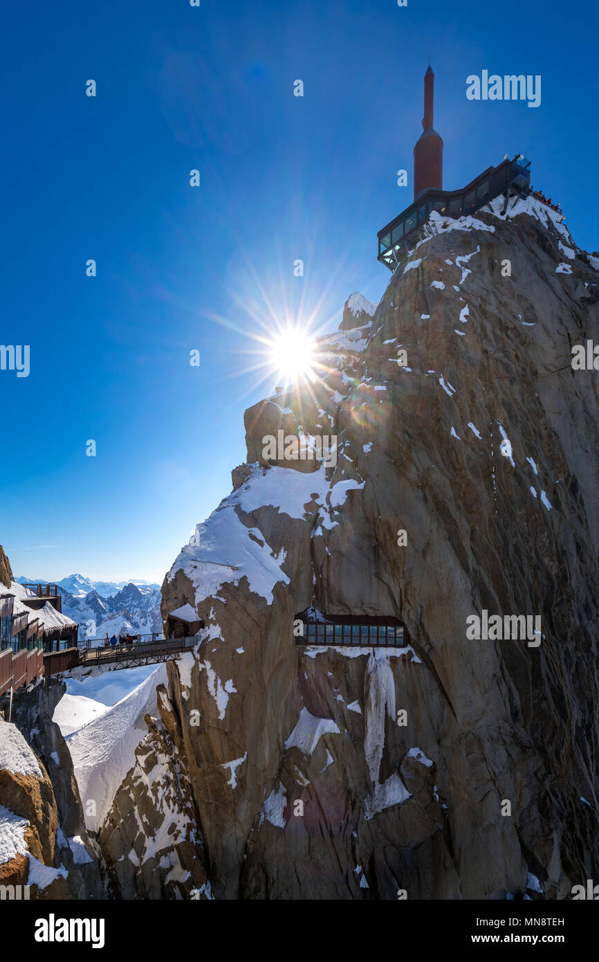 The Aiguille du Midi (3842m) with footbridge and observation deck. Chamonix needles, Mont Blanc mountain range, Upper Savoy (Haute-Savoie), Alps, Fran Stock Photo