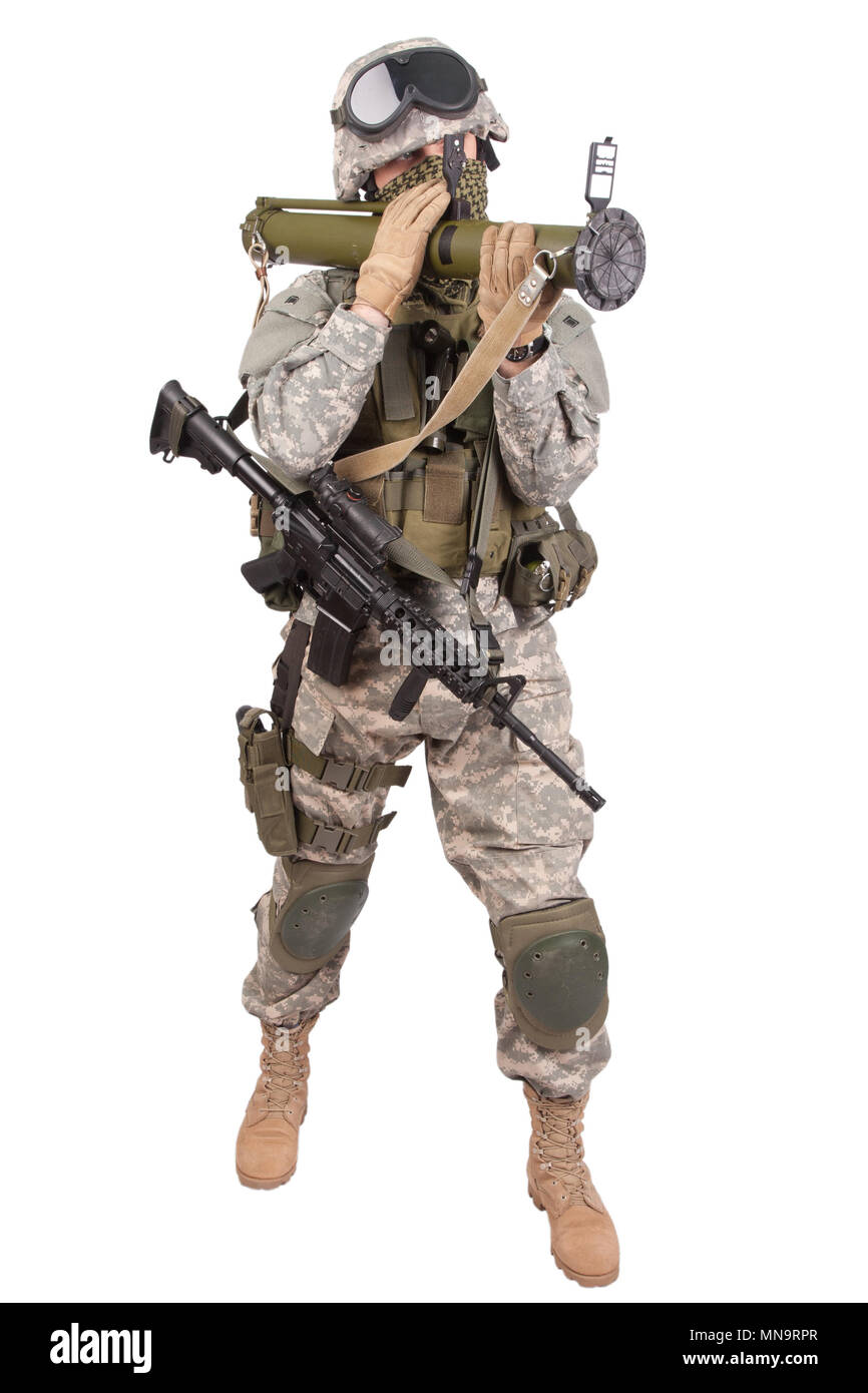 Soldiers With Rockets US soldier with anti-tank rocket launcher on white background Stock ...
