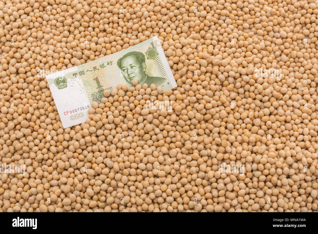 Bulk soybeans hires stock photography and images Alamy