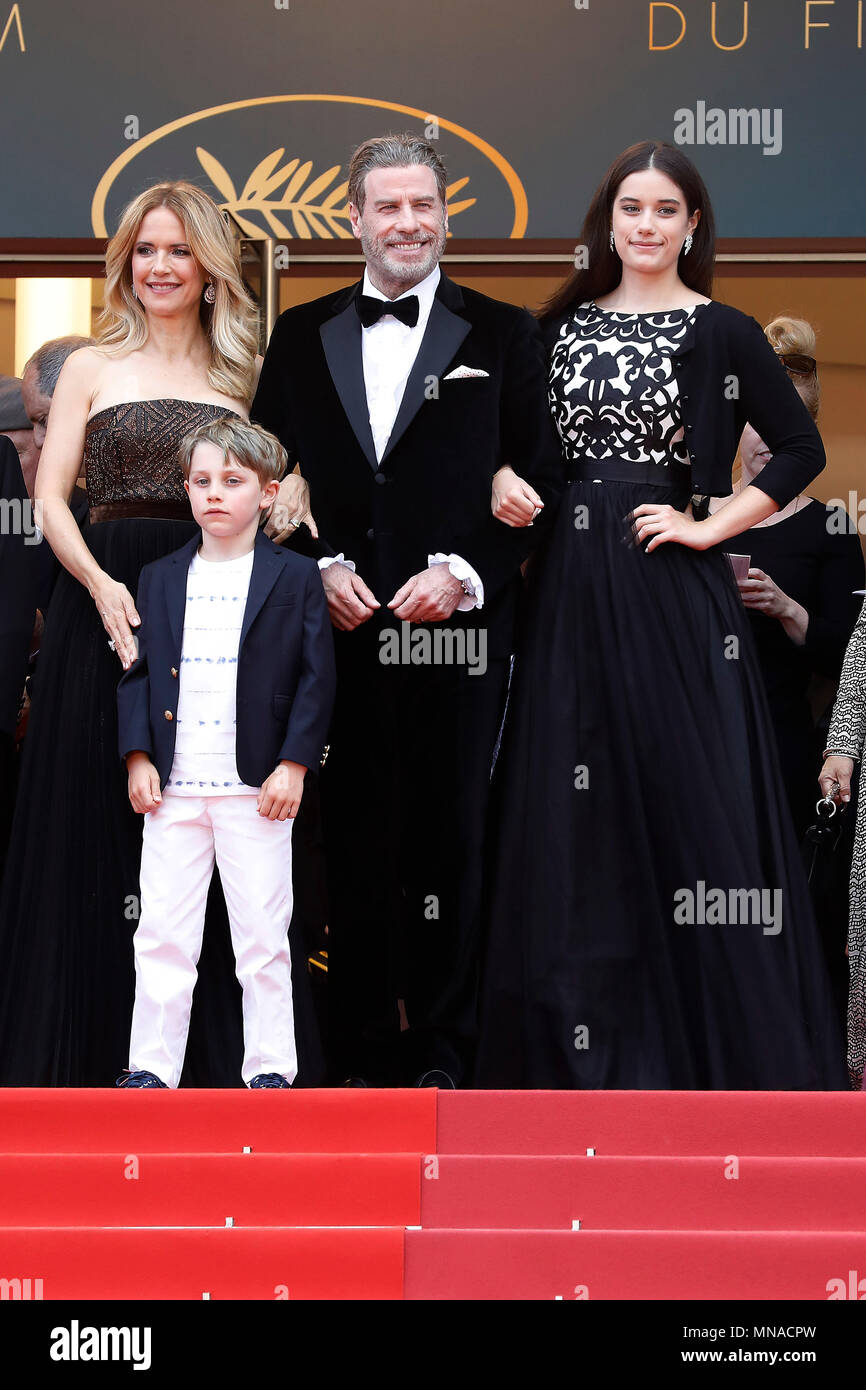 Cannes, France. 15th May 2018. Cannes, France. 15th May 2018. Kelly Preston (L) and John Travolta of 'Gotti' pose with their children Ella Bleu Travolta (R) and Benjamin Travolta at work at the Solo: 'A Star Wars Story' premiere during the 71st Cannes Film Festival at the Palais des Festivals on May 15, 2018 in Cannes, France. Credit: John Rasimus/Media Punch ***FRANCE, SWEDEN, NORWAY, DENARK, FINLAND, USA, CZECH REPUBLIC, SOUTH AMERICA ONLY*** Credit: MediaPunch Inc/Alamy Live News Stock Photo